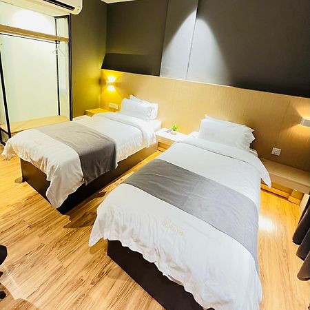 Extreme Boutique Hotel Keluang Zewnętrze zdjęcie