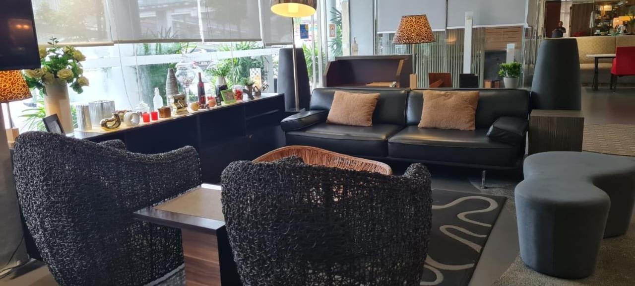 Extreme Boutique Hotel Keluang Zewnętrze zdjęcie