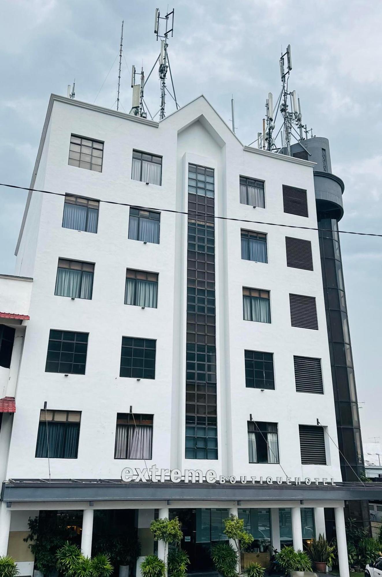 Extreme Boutique Hotel Keluang Zewnętrze zdjęcie
