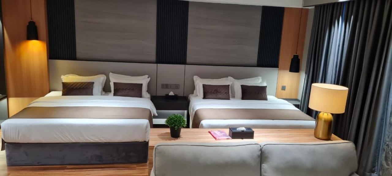 Extreme Boutique Hotel Keluang Zewnętrze zdjęcie